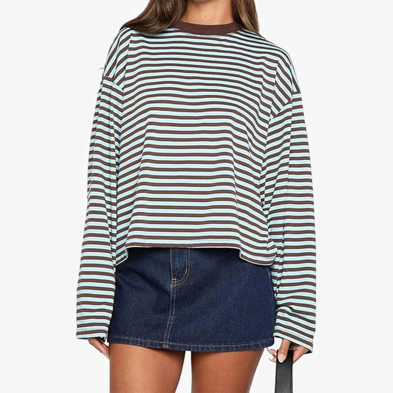 🕰️ Vintage-henki ja moderni tyyli kohtaavat – yksi paita, loputtomasti kehuja! ✨