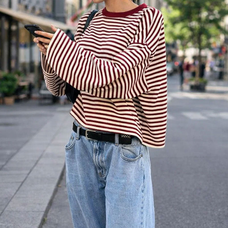 🕰️ Vintage-henki ja moderni tyyli kohtaavat – yksi paita, loputtomasti kehuja! ✨